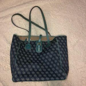Vintage Dooney & Bourke bag
